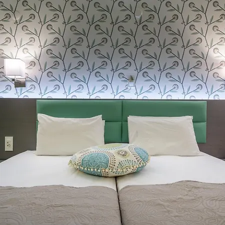 Denise 4* 拉加纳斯