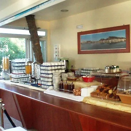 Denise 4* 拉加纳斯