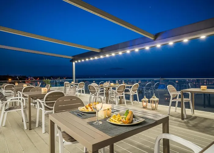 Denise Отель Лаганас