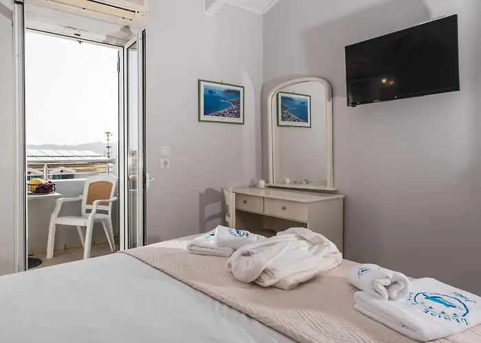 Отель Denise 4*