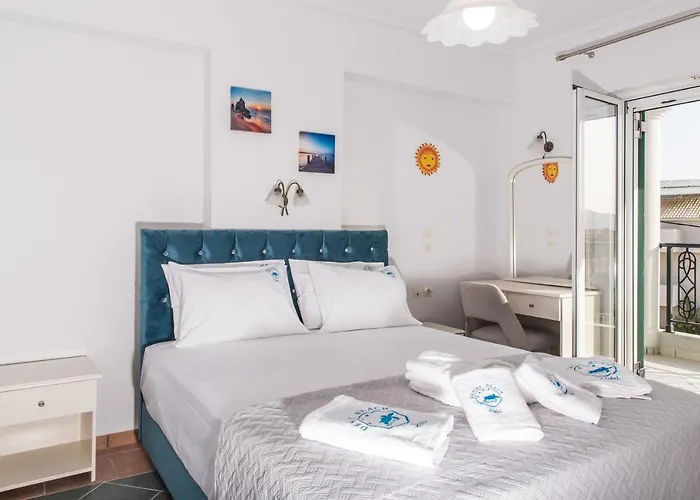 Отель Denise 4*