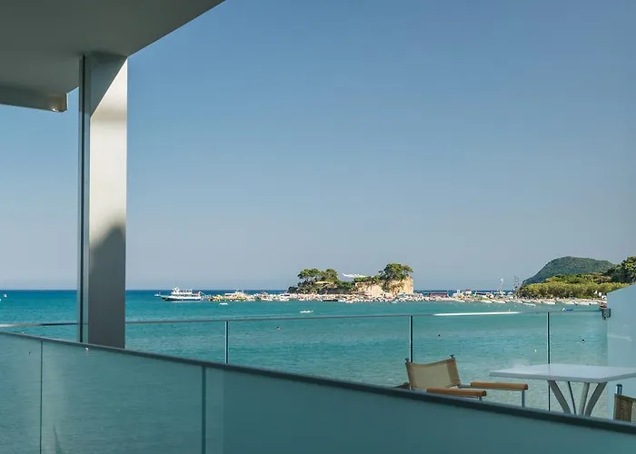 Denise Лаганас