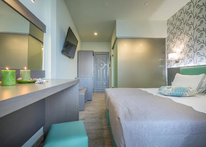 Denise Отель 4*