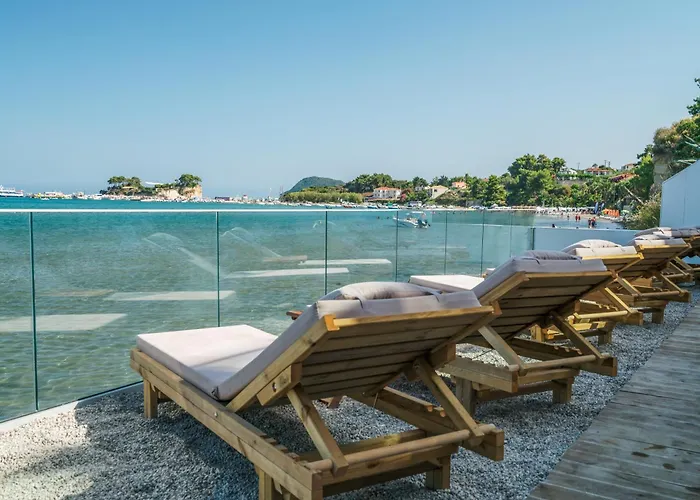 Отель Denise Лаганас