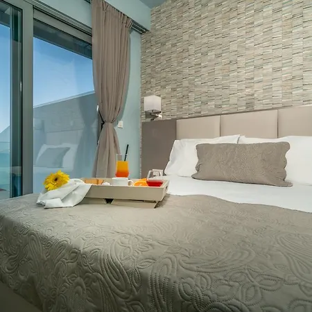 Hotel Denise 4*